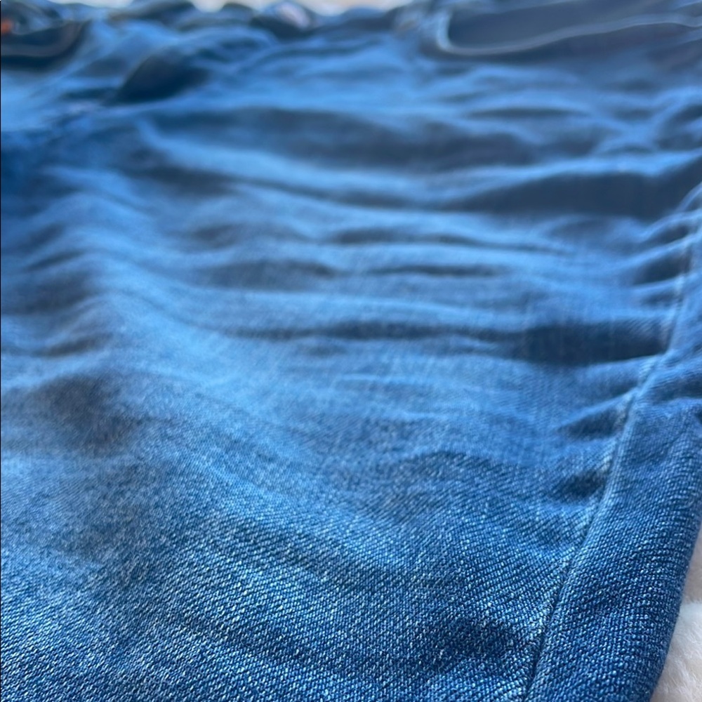 🇨🇦 Denver Hayes Women’s Blue Denim Bermuda Jean Shorts, size 18 - Picture 14 of 14